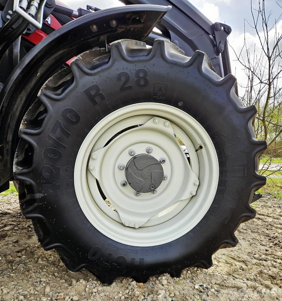 Valtra G 135 Active Traktory