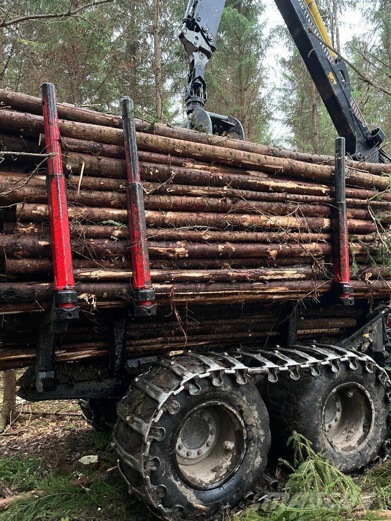 Komatsu 845 Vyvážecí traktory