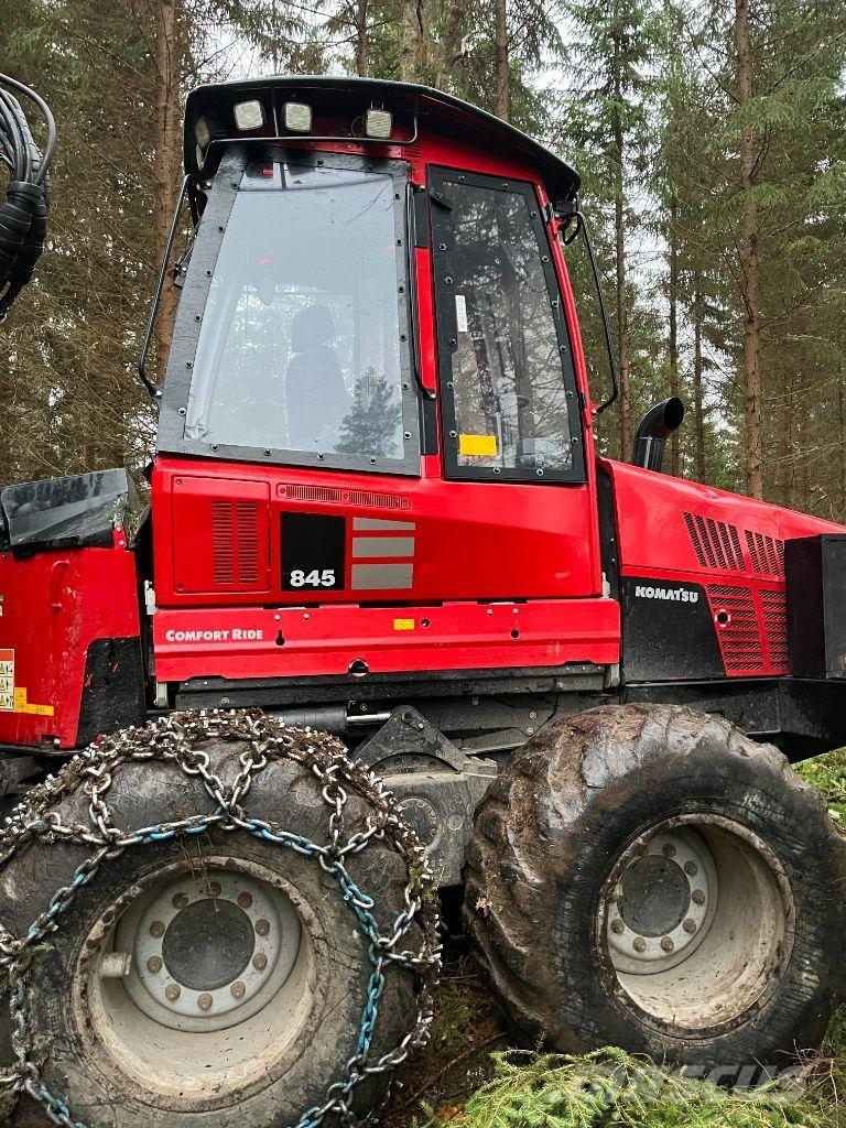 Komatsu 845 Vyvážecí traktory