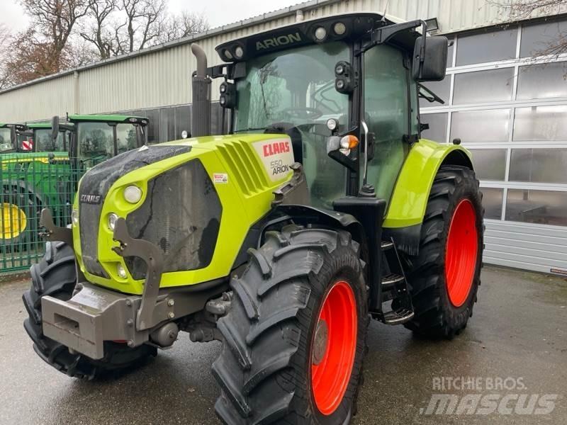 CLAAS ARION 550 Traktory