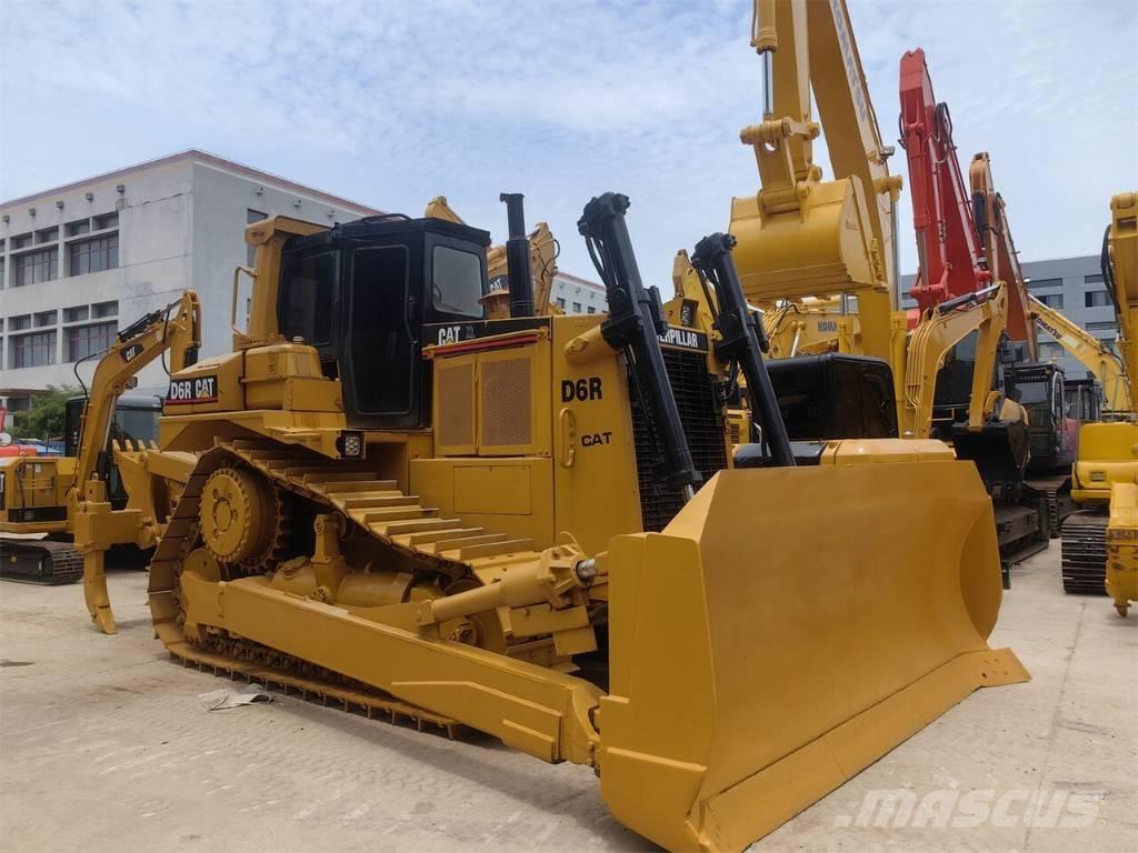CAT D 6 R Pásové dozery