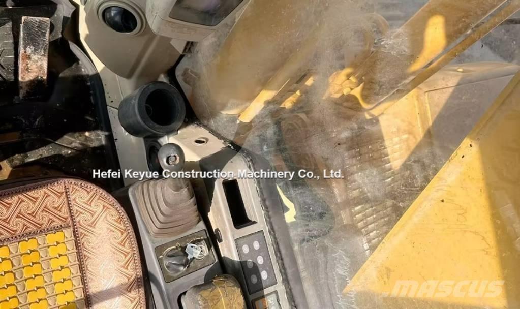 CAT 320 C Pásová rýpadla