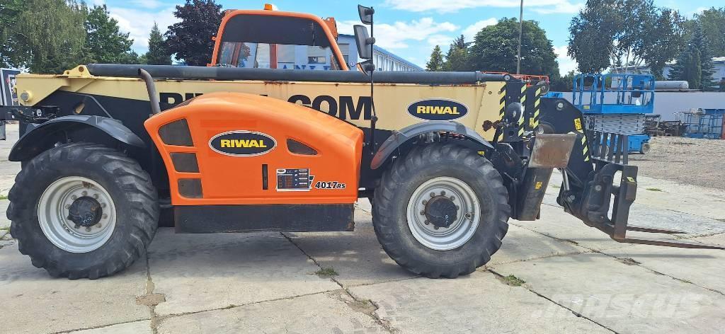 JLG 4017 RS Teleskopické manipulátory