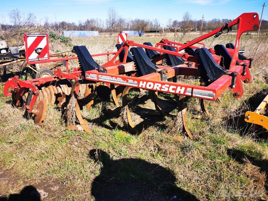 Horsch Terrano 3 FX Kultivátory