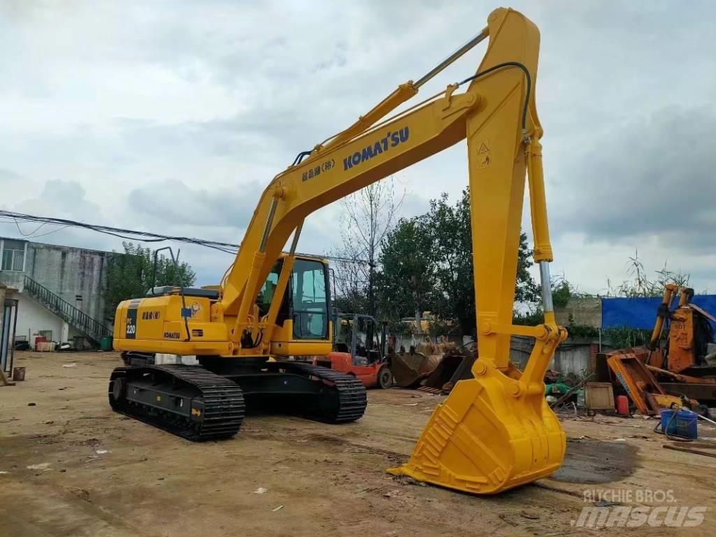 Komatsu PC 220 Pásová rýpadla