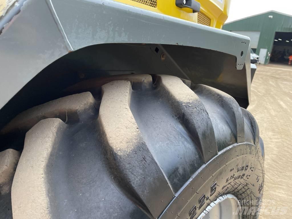 Wacker Neuson DV 90 Vyklápěcí dempry