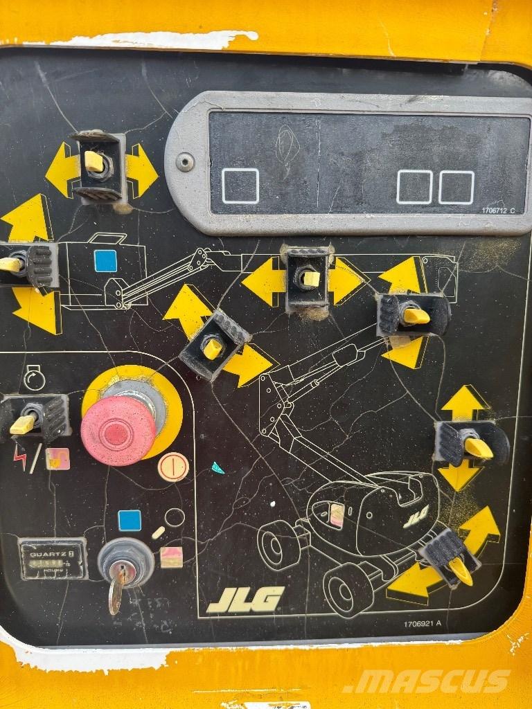 JLG 450 AJ Kloubové plošiny