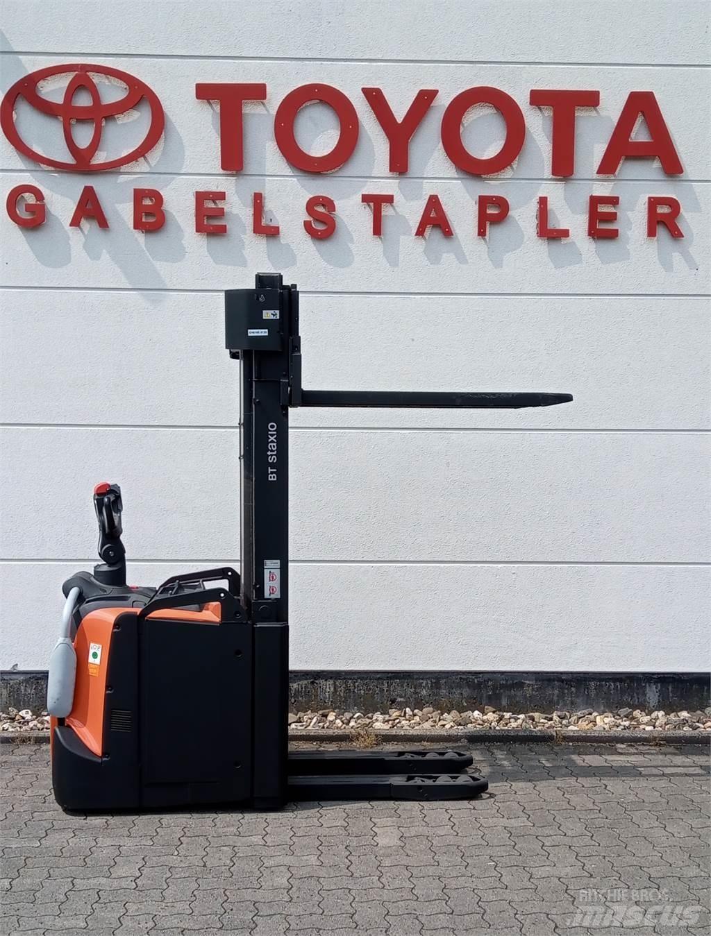 Toyota SPE160L Ručně vedené vysokozdvižné vozíky