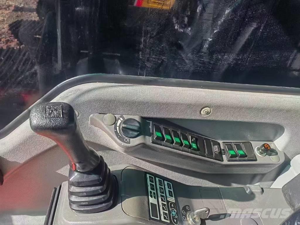 Volvo EC 290 Pásová rýpadla