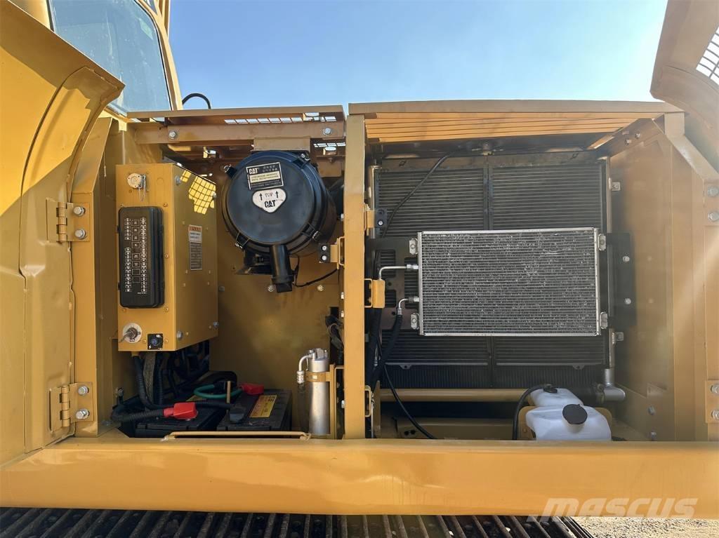 CAT 320 C Pásová rýpadla