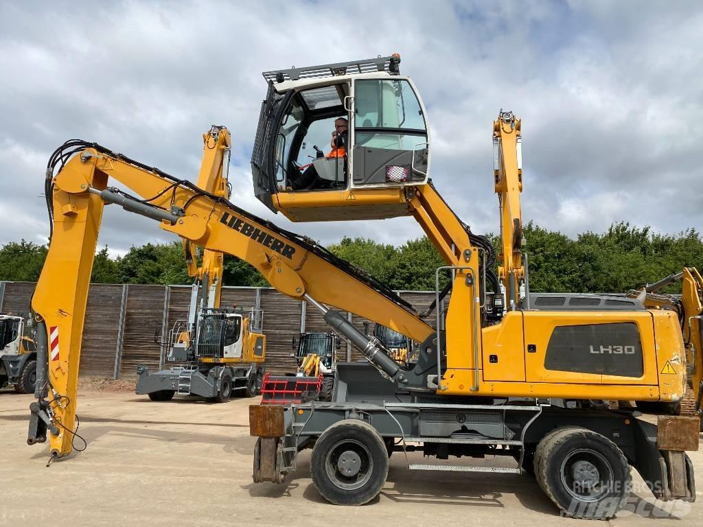 Liebherr LH 30 M# Stroje pro manipulaci s odpadem