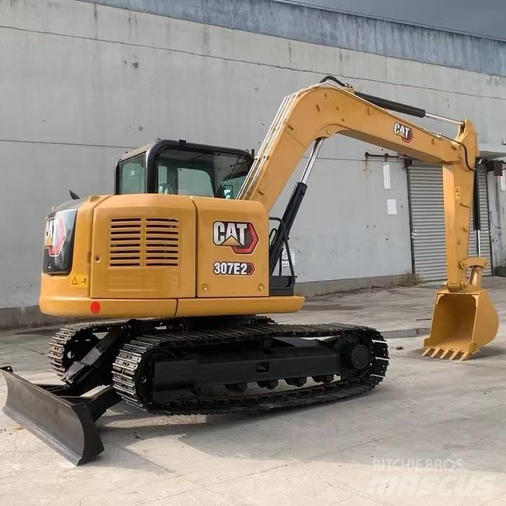 CAT 307E2 Mini rýpadla < 7t