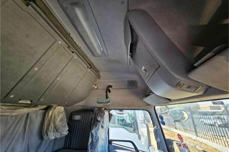 UD TRUCKS QUON Další