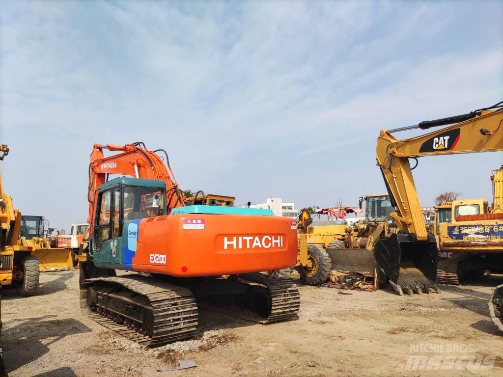 Hitachi EX 200-3 Pásová rýpadla