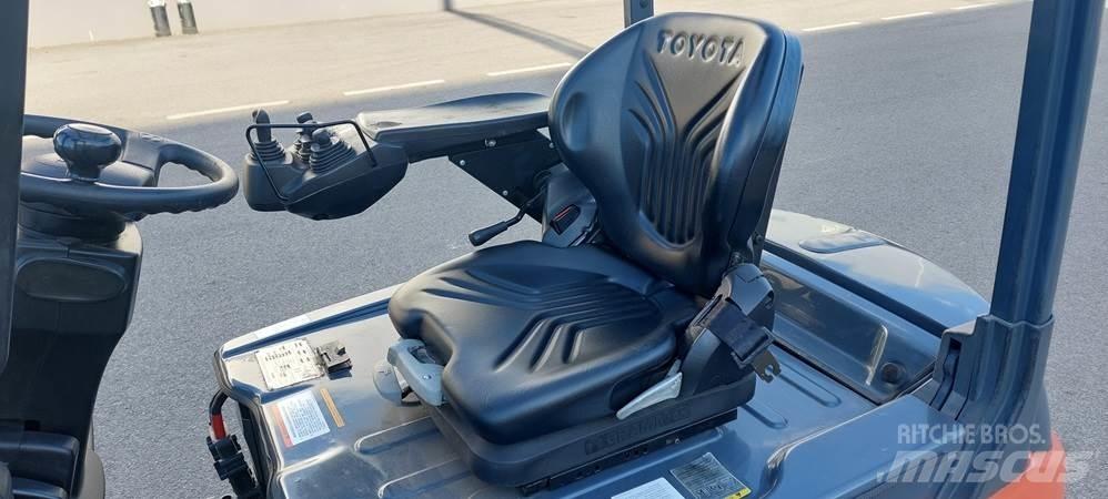 Toyota 8FBMT16 Akumulátorové vozíky