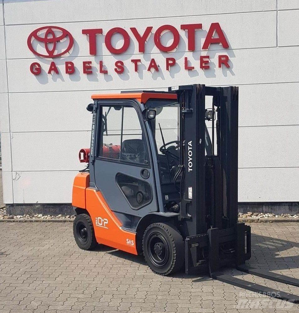 Toyota 02-8FGF25 LPG vozíky