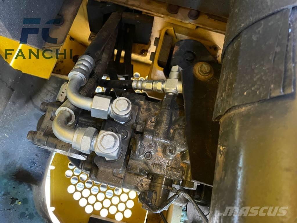 Komatsu PC 56-7 Pásová rýpadla
