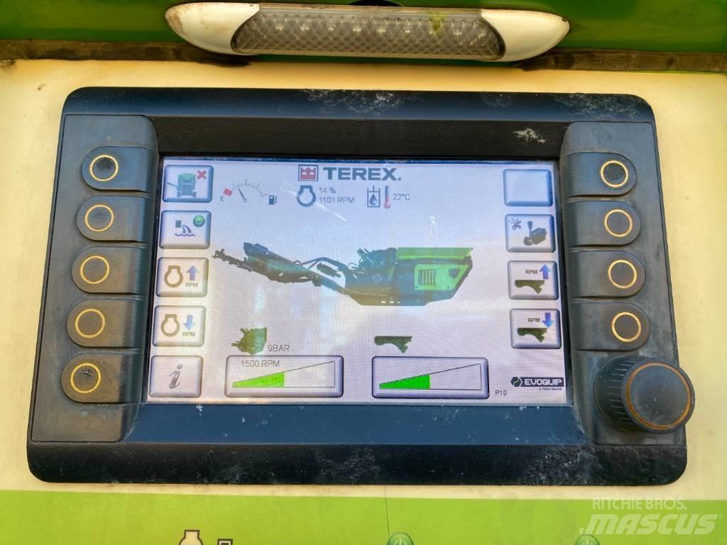 EvoQuip Cobra 230R Mobilní drtiče