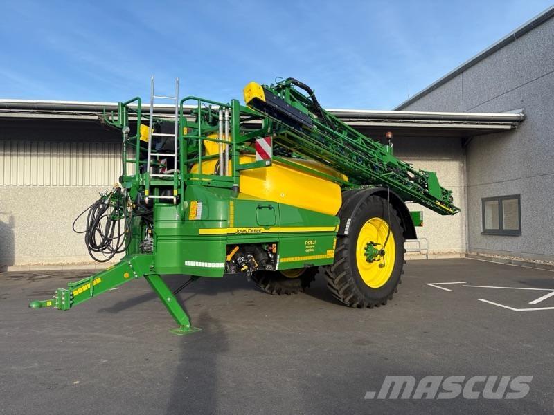 John Deere R952i Tažené postřikovače