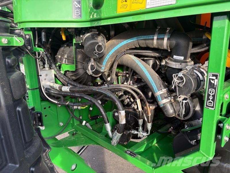 John Deere R952i Tažené postřikovače