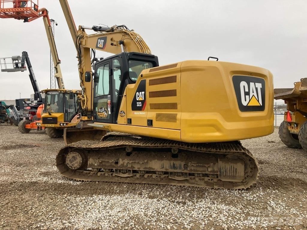 CAT 323 - nextgen Pásová rýpadla