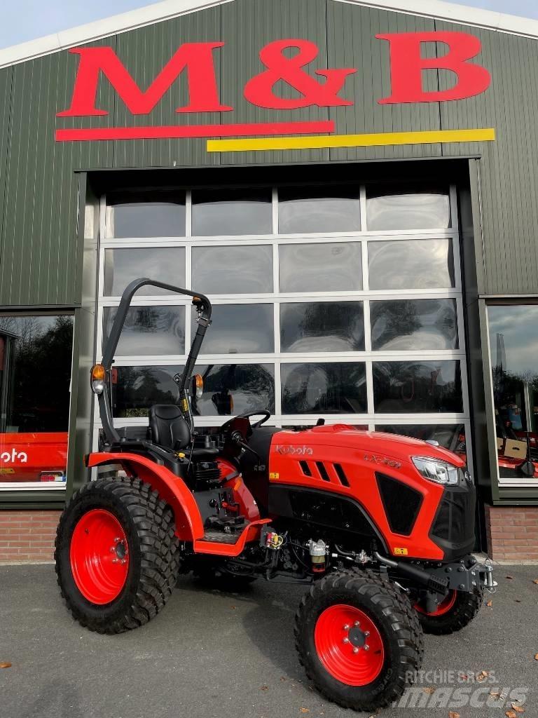 Kubota LX 401 Kompaktní traktory