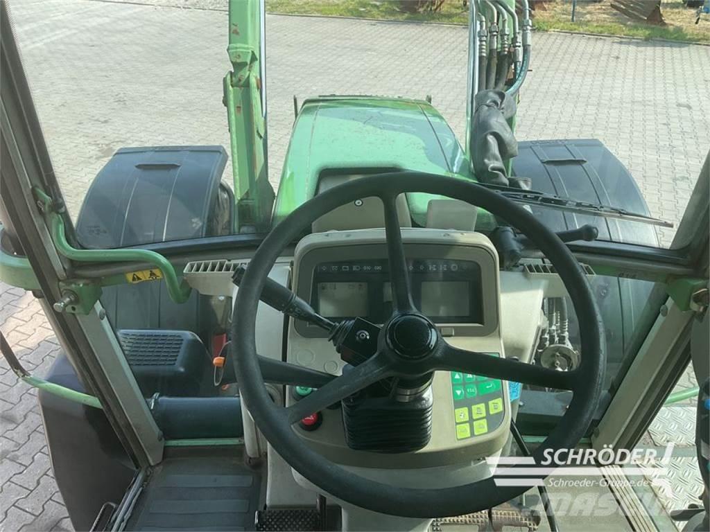 Fendt 712 VARIO Traktory