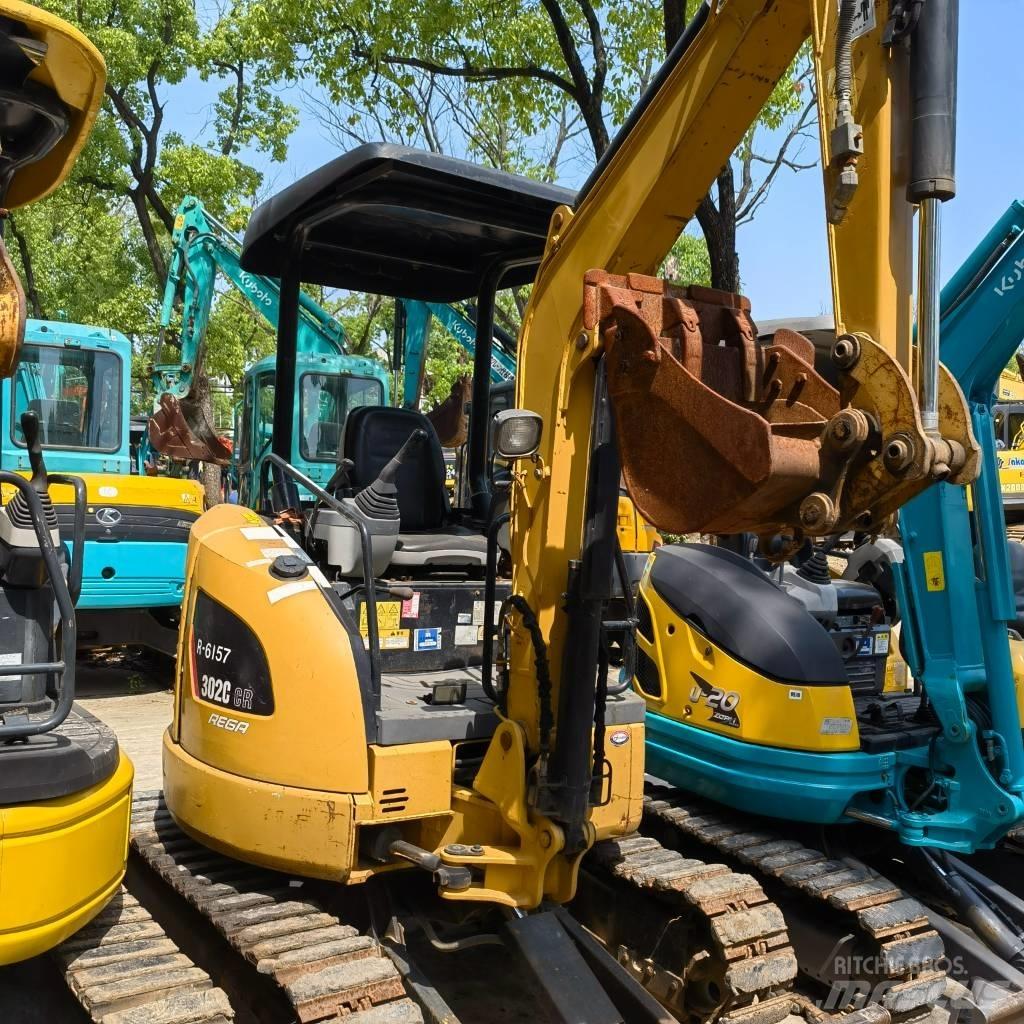CAT 302 Mini rýpadla < 7t
