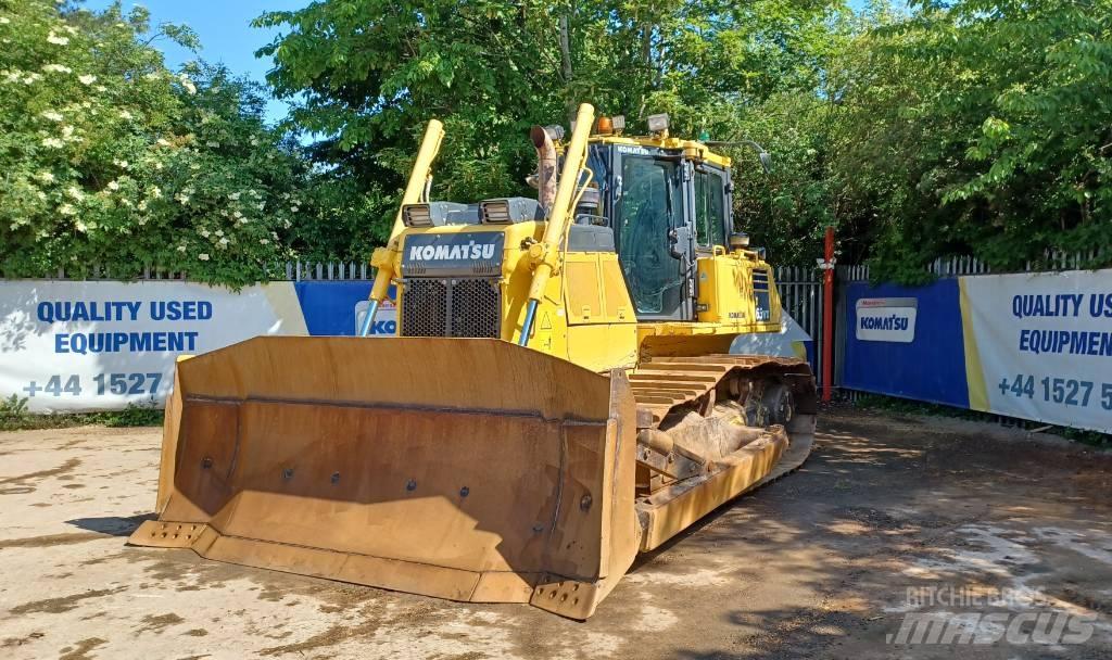 Komatsu D65WX-18 Pásové dozery