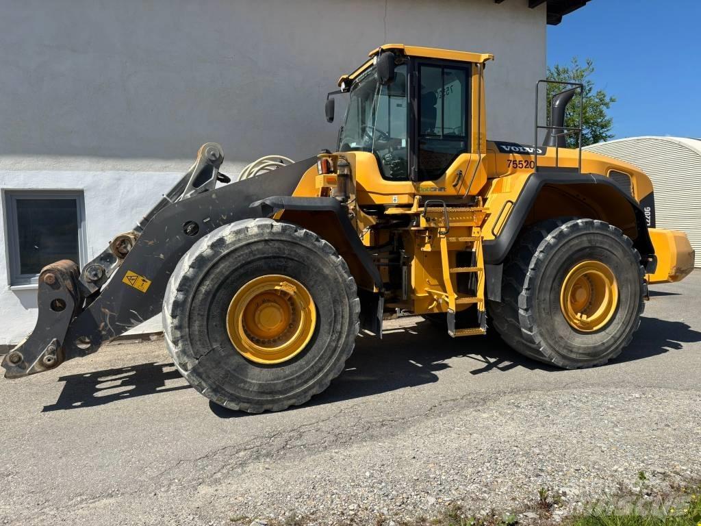 Volvo L 220 G Kolové nakladače