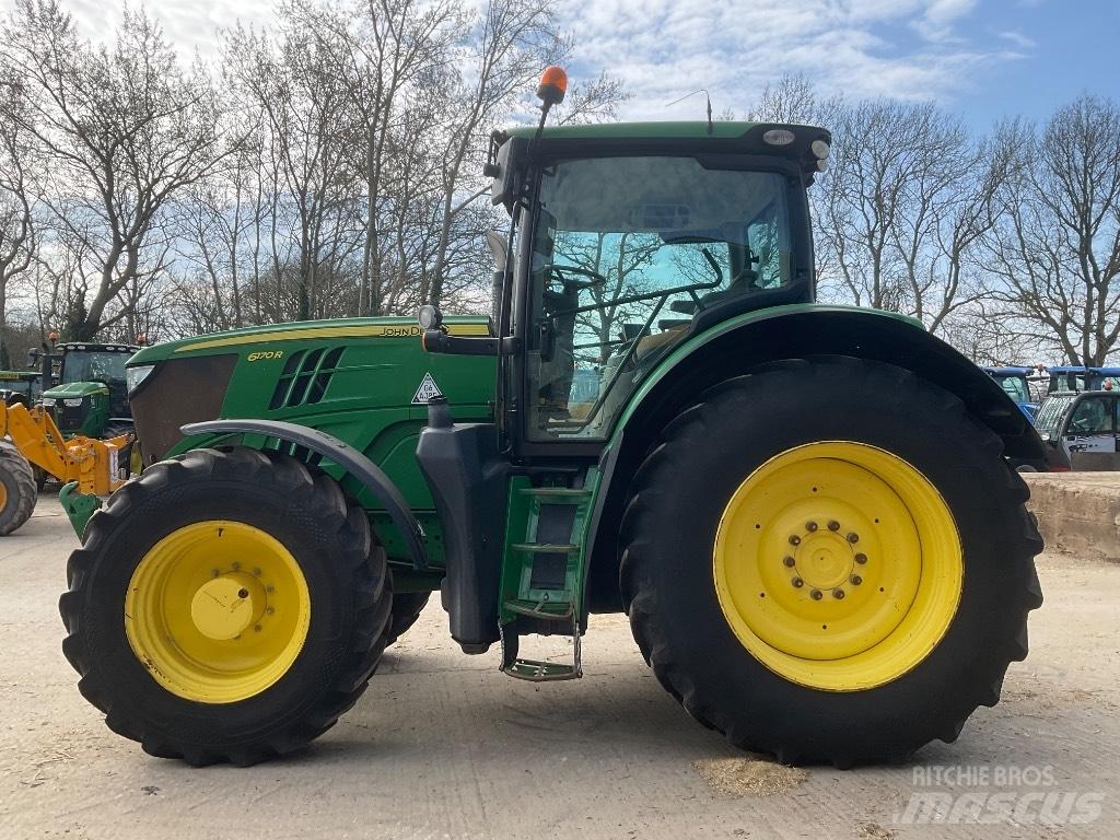John Deere 6170 R Traktory