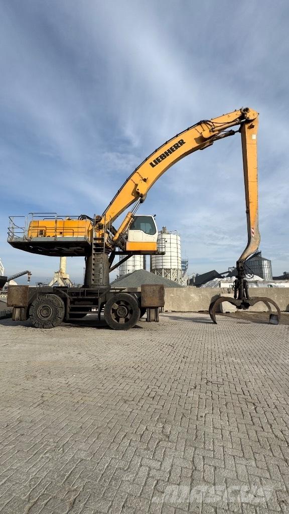Liebherr A 944 C HD Stroje pro manipulaci s odpadem