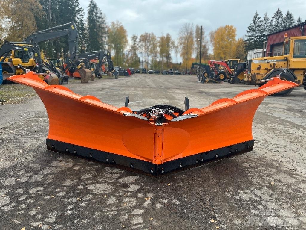 Pronar Vikplog 4m HD Pluhy