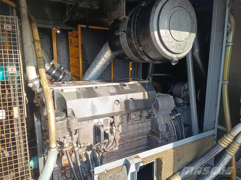 Atlas Copco XAHS 416 Kompresory
