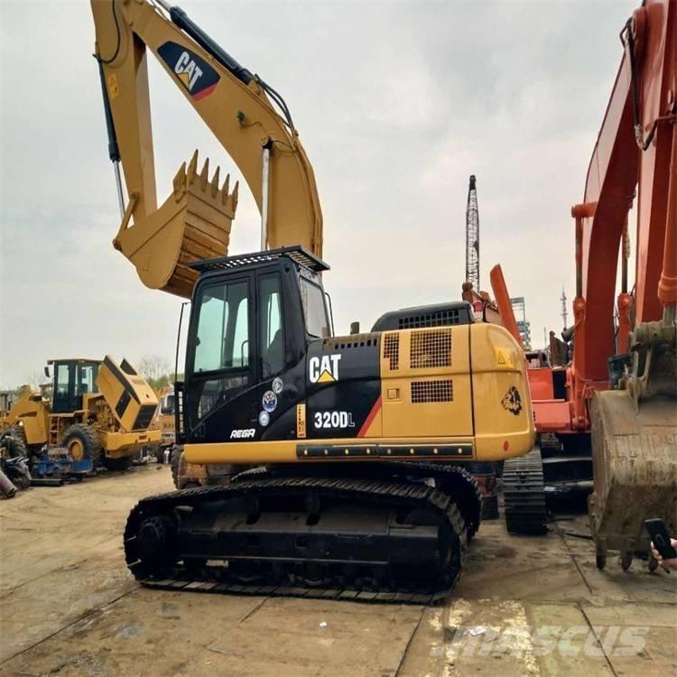 CAT 325 D L Pásová rýpadla