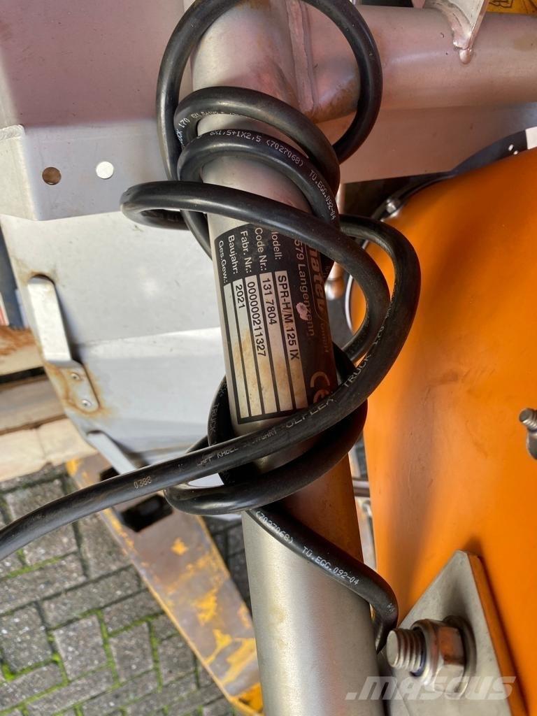 Matev SPR-H/M 125 Kompaktní přídavné zařízení pro traktory