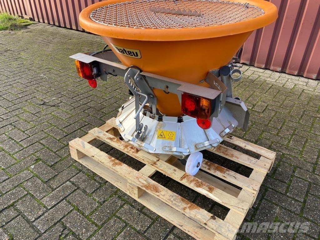 Matev SPR-H/M 125 Kompaktní přídavné zařízení pro traktory