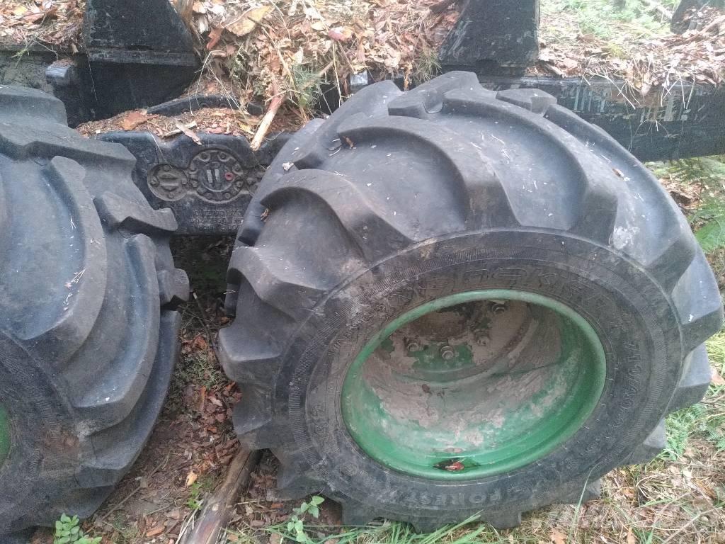 HSM 208 F Vyvážecí traktory