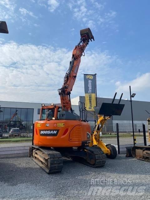 Doosan DX140LCR-5 Pásová rýpadla