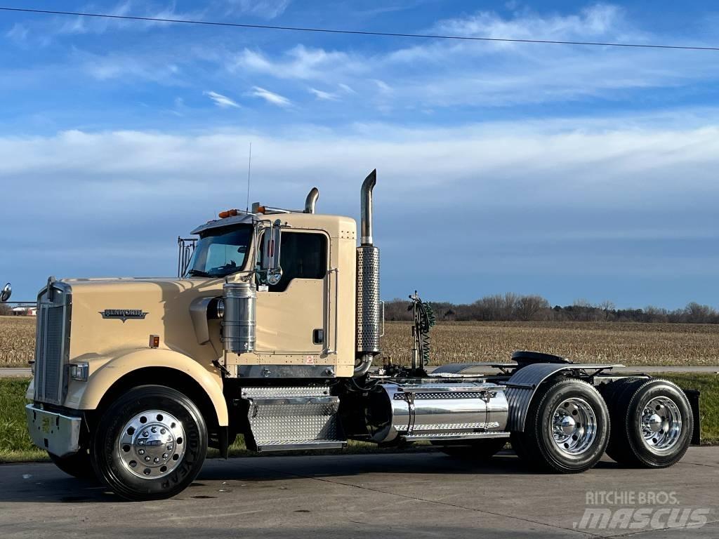 Kenworth W 900 Tahače