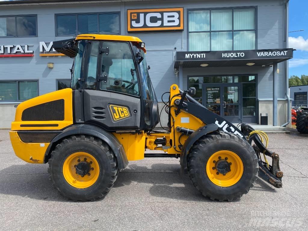 JCB 409 T4 Kolové nakladače