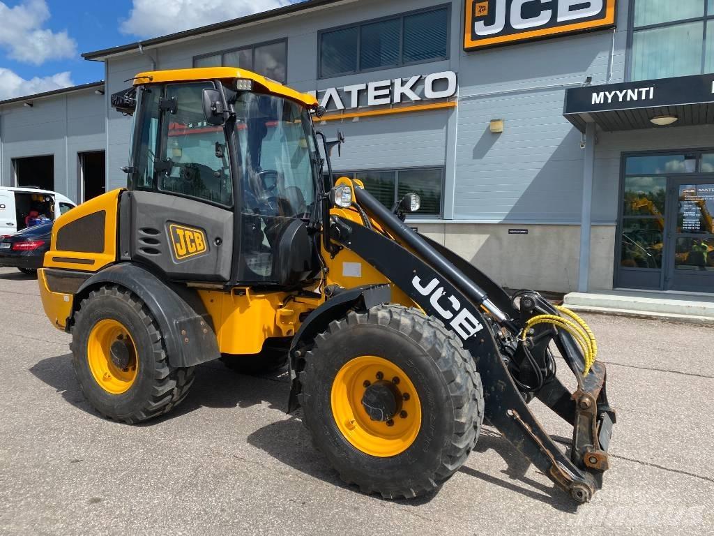 JCB 409 T4 Kolové nakladače