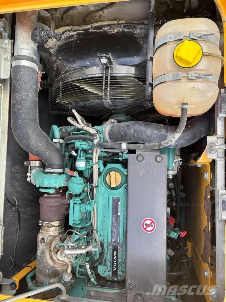 Volvo EW 140 D Kolová rýpadla