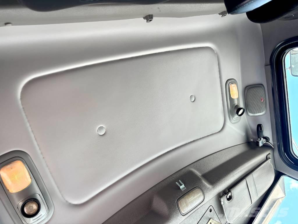 Peterbilt 388 Tahače