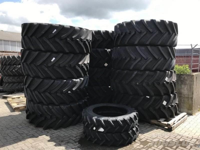 BKT 710/70R38 Pneumatiky, kola a ráfky