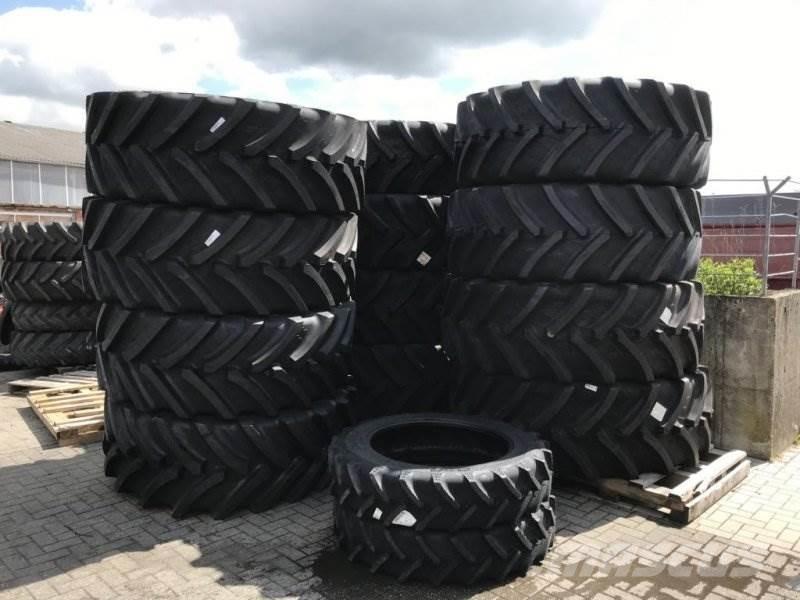 BKT 710/70R38 Pneumatiky, kola a ráfky