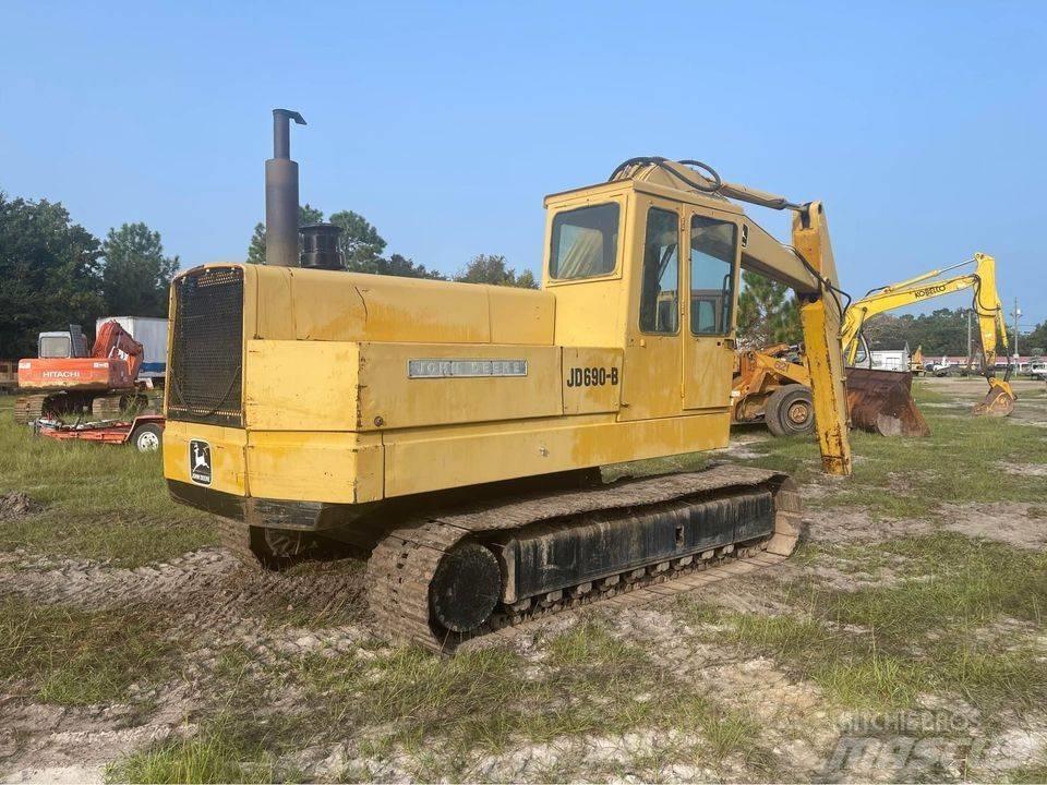 John Deere 690 B Pásová rýpadla