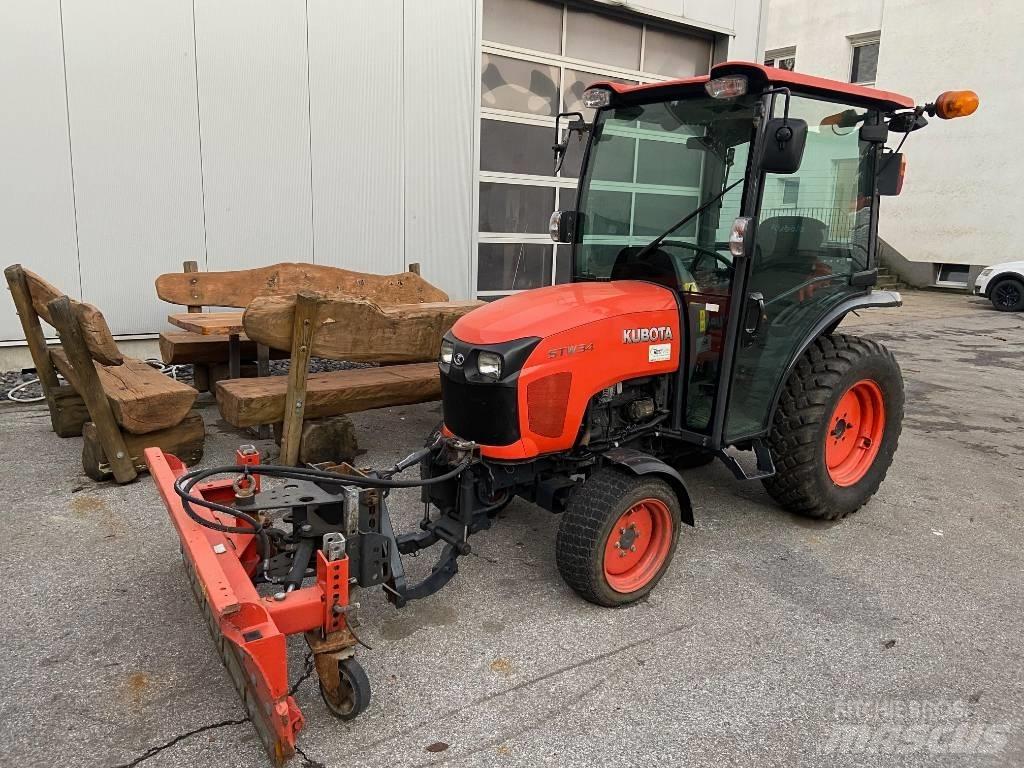 Kubota STW 34 Kompaktní traktory