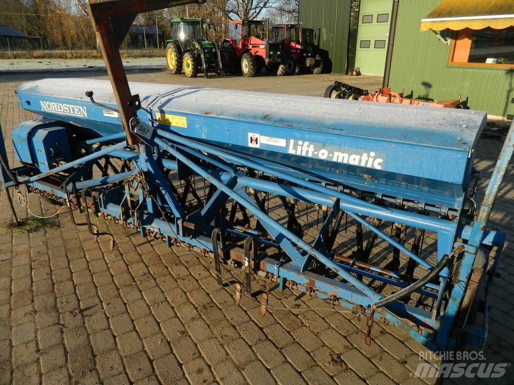 Nordsten Lift omatic Mechanické secí stroje