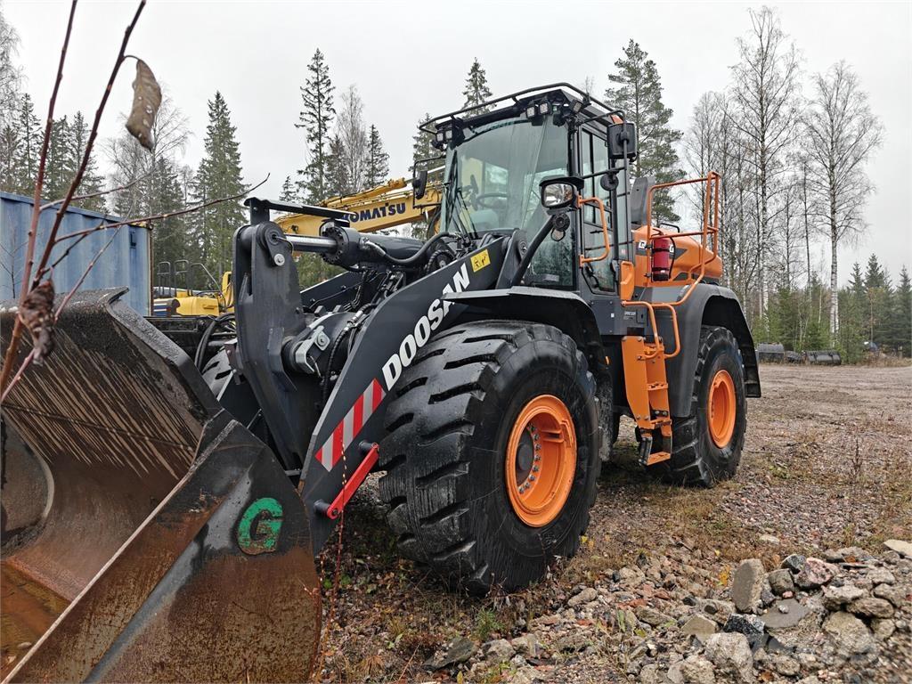 Doosan DL380-7 Kolové nakladače